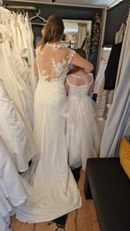 Hele mooie elegante trouwjurk te koop, Ophalen of Verzenden, Zo goed als nieuw, Wit, Trouwjurk