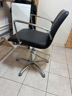 Kappersstoel en/of wasunit, Diensten en Vakmensen, Kappers en Thuiskappers