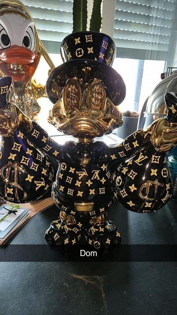 Dagobert Duck Louis Vuitton Art beeld zwart goud. 45 cm hoog beschikbaar voor biedingen