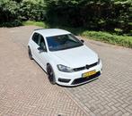 Volkswagen Golf 1.2 TSI 110pk BMT 5D DSG 2016 Wit, Auto's, Stof, Zwart, 4 cilinders, 620 kg