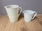 2 Vintage kunststof maatbekers, Ophalen of Verzenden, Gebruikt
