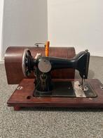 Antiek vintage hand naaimachine, Antiek en Kunst, Ophalen