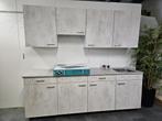 Bruynzeel ATLAS Keuken 240 cm Betonwit + ETNA set NIEUW, Huis en Inrichting, Keuken | Complete keukens, Wit, Nieuw, Enkelwandige keuken