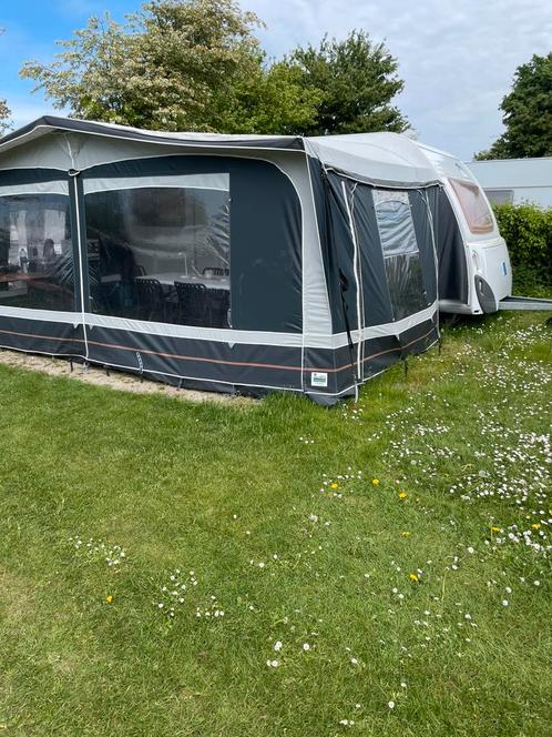 Knaus sudwind 500 met seizoen plaats, Caravans en Kamperen, Caravans, Particulier, tot en met 4, Rondzit, Knaus, Kachel, Ophalen