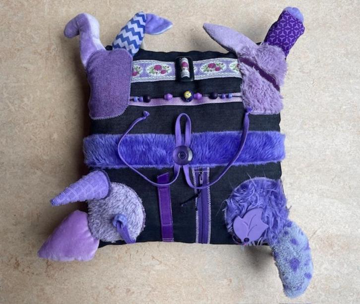 Voelkussen tastkussen friemelkussen - Dementie Alzheimer, Diversen, Verpleegmiddelen, Nieuw, Ophalen of Verzenden