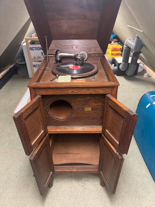 Thorens NewTone, hout, zeer goede staat, Antiek en Kunst, Antiek | Tv's en Audio, Ophalen