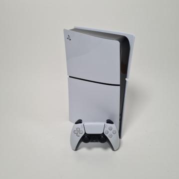 Playstation 5 Slim 1TB Digital met Controller beschikbaar voor biedingen