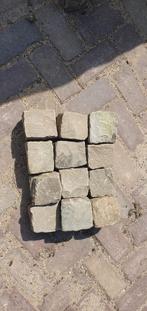 Basalt keitjes 10x10x10cm natuursteen., Tuin en Terras, Tegels en Klinkers, Ophalen, Gebruikt, Overige typen, 5 tot 10 m²