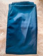 Donkerblauwe sjaal, Kleding | Dames, Mutsen, Sjaals en Handschoenen, Sjaal, Zo goed als nieuw, Verzenden
