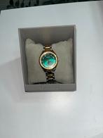 Guess horloge dames. Goud en zilver, Overige materialen, Guess, Polshorloge, Overige materialen