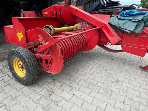 Hooipers pakje pers welger ap 12 klaar voor gebruik,, Zakelijke goederen, Agrarisch | Tractoren, tot 2500, John Deere, tot 80 Pk