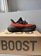 Yeezy Boost Dark Beluga - Maat 44 2/3 NIEUW, Kleding | Heren, Schoenen, Ophalen of Verzenden, Nieuw, Zwart, Sneakers of Gympen