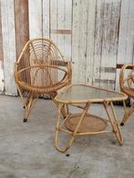 Rotan set vintage Rohé Noordwolde,  2 stoelen en tafel, Ophalen, Zo goed als nieuw, Tafel(s) en Stoel(en)