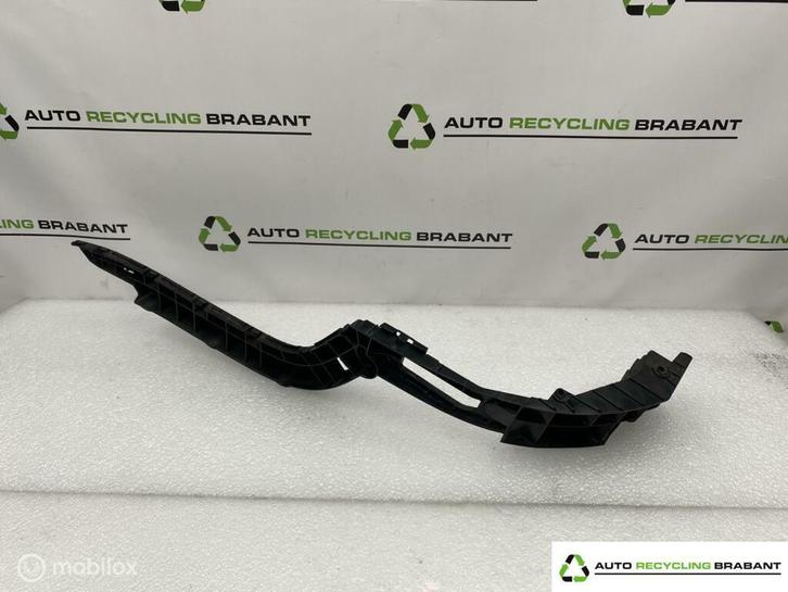 Bumper geleider linksachter Volkswagen Passat B7 3AF807393, Auto-onderdelen, Carrosserie en Plaatwerk, Volkswagen, Gebruikt, Ophalen of Verzenden