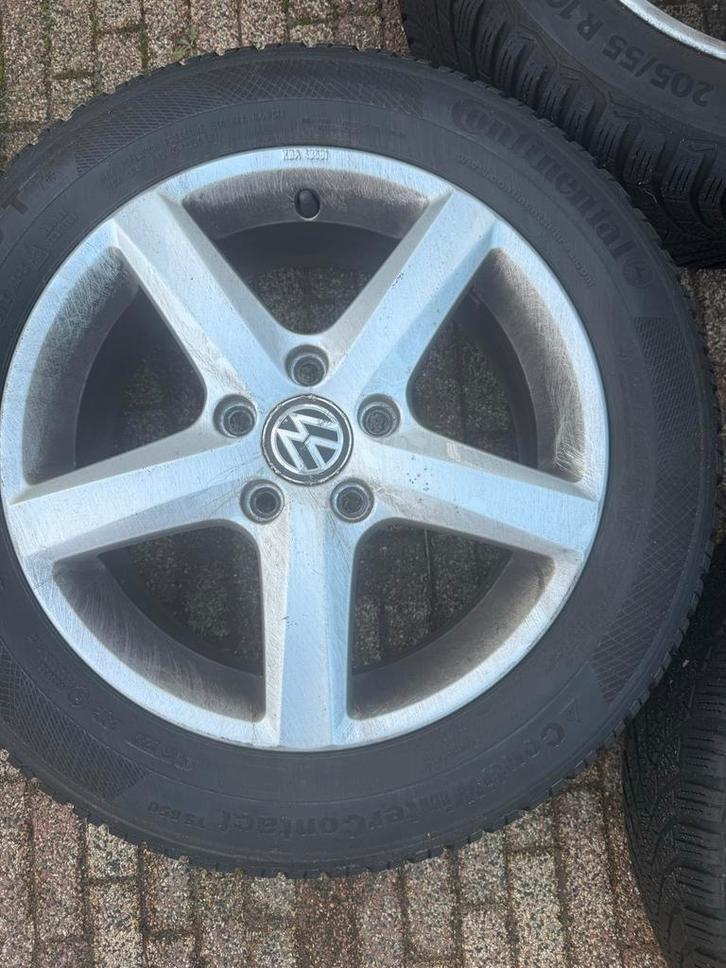 VW Velgen 16 inch met Winterbanden - 5x112, Auto-onderdelen, Banden en Velgen, Banden en Velgen, Winterbanden, 16 inch, 205 mm
