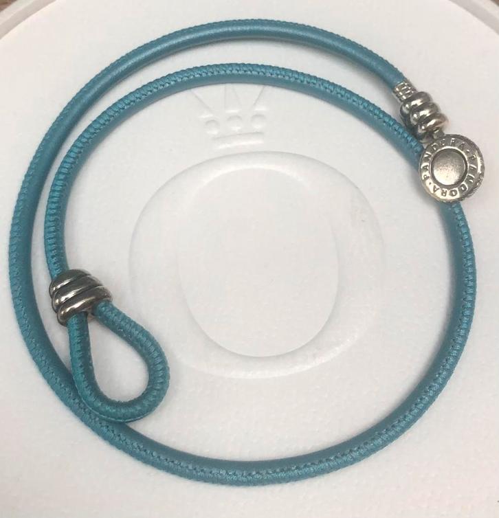 Pandora dubbele turquoise armband, leer en zilver 34,5 cm, Sieraden, Tassen en Uiterlijk, Armbanden, Zo goed als nieuw, Zilver