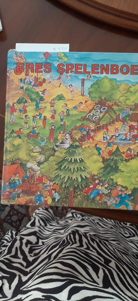 Bres Spellenboek, Co Velthuis, Hobby en Vrije tijd, Gezelschapsspellen | Bordspellen, Zo goed als nieuw, Ophalen of Verzenden