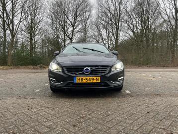 Volvo V60 D6 Twin Engine 288pk Geartronic 2015 Zwart beschikbaar voor biedingen