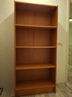 Houten boekenkast van Ikea. Stevig., Zo goed als nieuw, 150 tot 200 cm, 25 tot 50 cm, 50 tot 100 cm