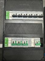 Gebruikte groepenkast holec, Doe-het-zelf en Verbouw, Elektra en Kabels, Ophalen of Verzenden, Zo goed als nieuw, Overige typen