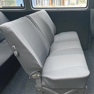 Achterbanken Volkswagen T3 / T25 in perfecte staat  
 beschikbaar voor biedingen