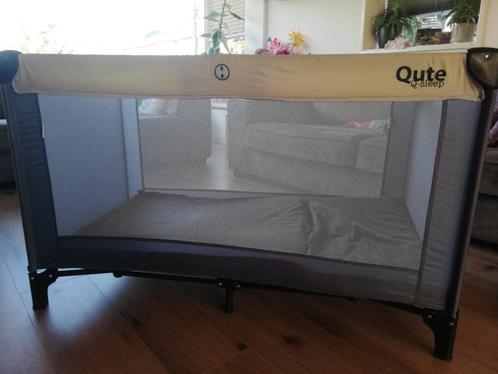 Campingbedje incl matras en muskieten net, Kinderen en Baby's, Kinderkamer | Bedden, Zo goed als nieuw, Minder dan 140 cm, Minder dan 70 cm