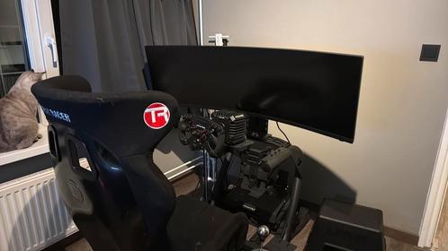 Fanatec sim racing setup, Spelcomputers en Games, Games | Pc, Zo goed als nieuw, Racen en Vliegen, 1 speler, Vanaf 3 jaar, Ophalen
