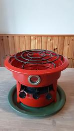 EMAILLE ROOD 3 PITS PETROLEUMSTEL MET ONDERBORD., Ophalen of Verzenden