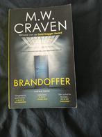 M.W.Craven  Brandoffer, Gelezen, M.W. Craven, Ophalen of Verzenden, Nederland