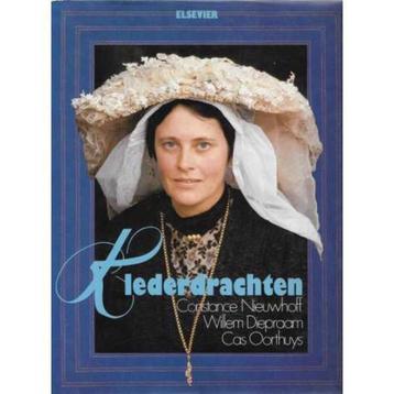 KLEDERDRACHTEN. Elsevier uitgave in nieuwstaat beschikbaar voor biedingen