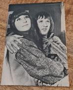 Sonny & Cher, Verzamelen, Ansichtkaarten | Themakaarten, Verzenden, 1960 tot 1980, Ongelopen, Sterren en Beroemdheden
