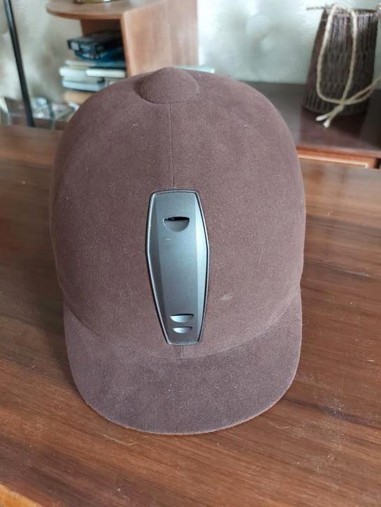 Nieuwe bruine cap Harry's Horse, Dieren en Toebehoren, Paardrijkleding, Zo goed als nieuw, Cap, Dressuur, Ophalen of Verzenden