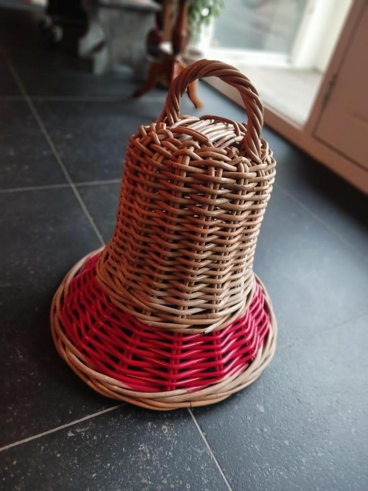 rieten kerstklok | decoratief, Diversen, Kerst, Zo goed als nieuw, Ophalen of Verzenden