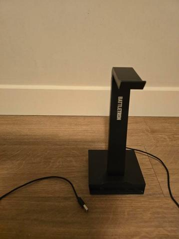 Headset standaard  beschikbaar voor biedingen