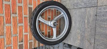 Velgenset Honda varadero xl1000v sd02.  beschikbaar voor biedingen