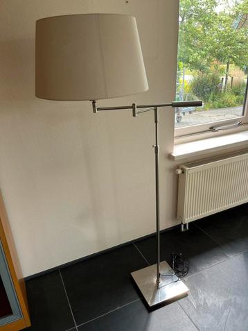 Vloerlamp It’s About RoMi type Berlin beschikbaar voor biedingen