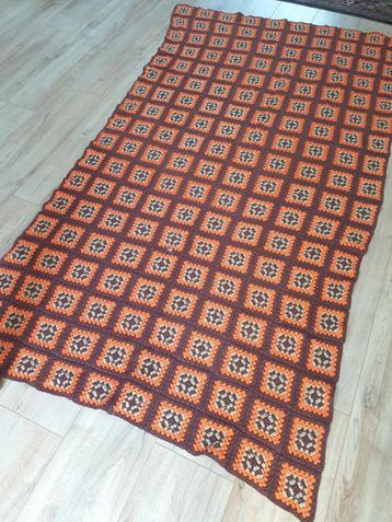 Sprei vintage 240 x 140 , handgehaakt  beschikbaar voor biedingen