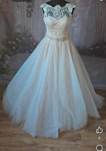 Poederroze Trouwjurk Maat 36/38 (Nieuw) beschikbaar voor biedingen