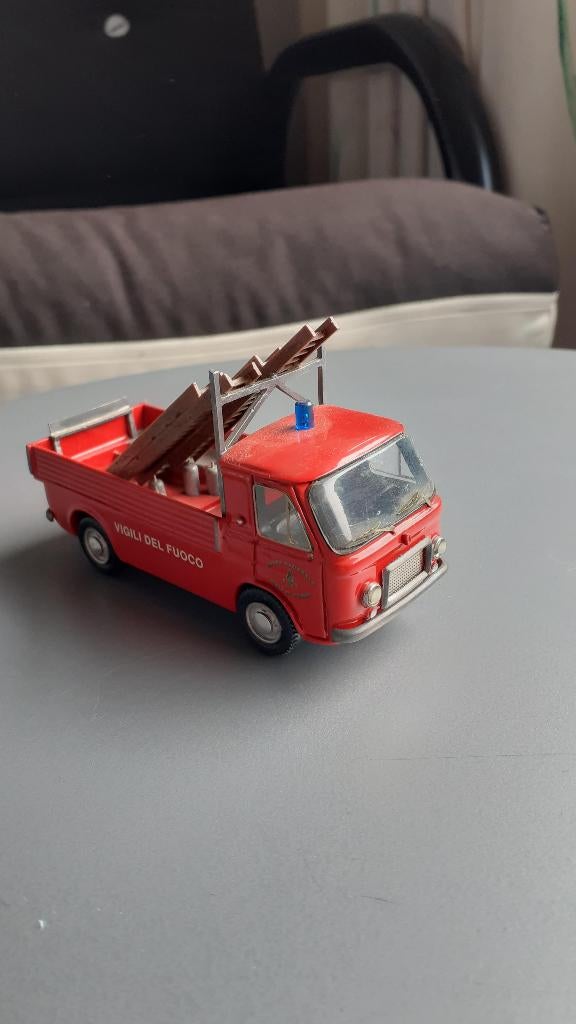 Fiat 238 brandweer MG Model 1/43, Hobby en Vrije tijd, Modelauto's | 1:43, Gebruikt, Auto, Overige merken, Ophalen of Verzenden