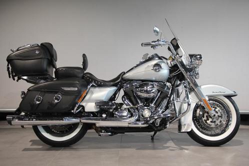 Harley-Davidson ROAD KING CLASSIC (bj 2010), Motoren, Motoren | Harley-Davidson, Bedrijf, Chopper