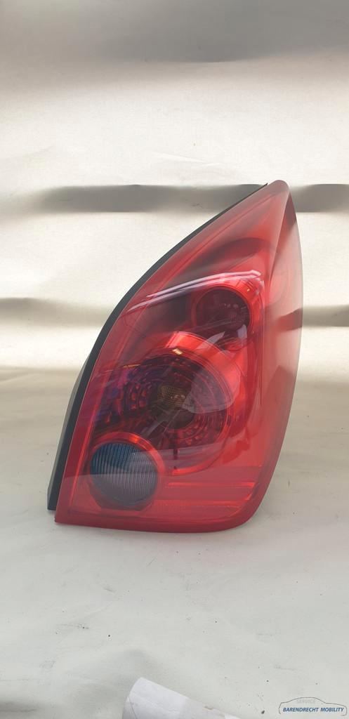 Nissan primera hatchback 2004 achterlicht rechts origineel g, Auto-onderdelen, Verlichting, Nissan, Gebruikt, Ophalen of Verzenden