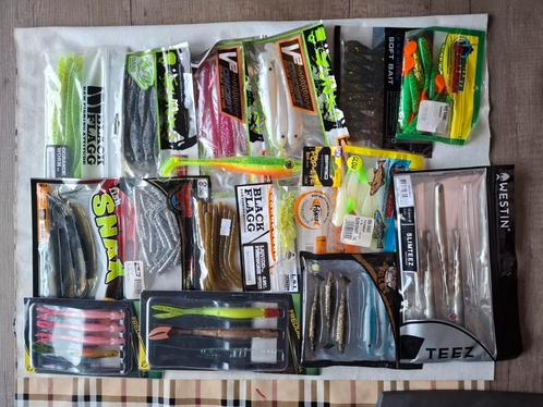 Box vol met kunstaas/shads, Watersport en Boten, Hengelsport | Roofvissen, Zo goed als nieuw, Overige typen, Ophalen of Verzenden