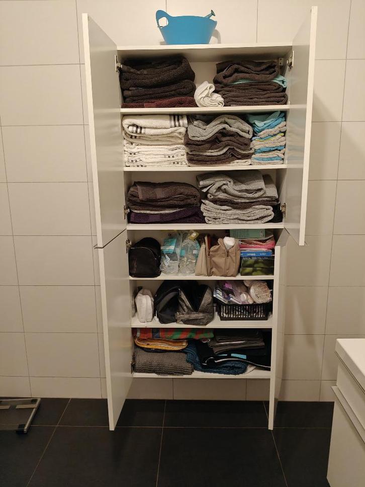 Ter overname Badkamer tegen elk aannemelijk bod, Huis en Inrichting, Badkamer | Complete badkamers, Gebruikt, Ophalen