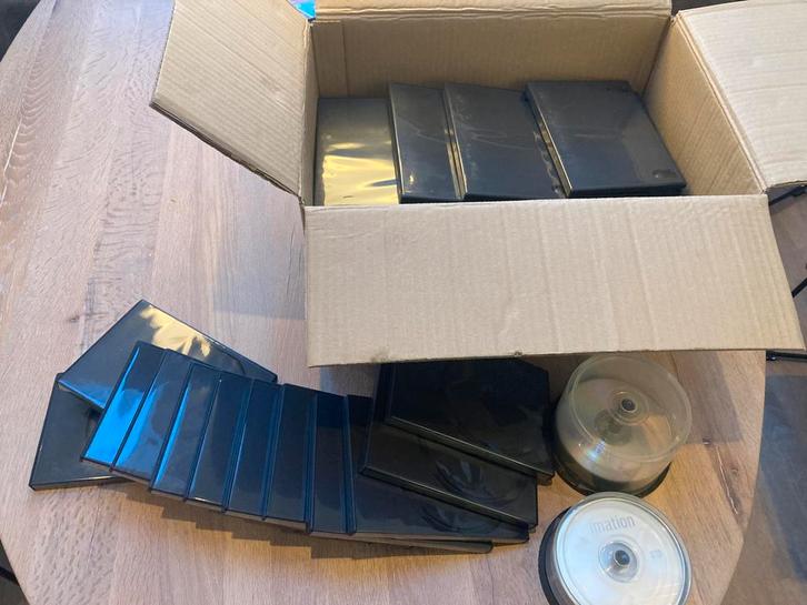 Nieuwe CD en DVD doosjes (enkel en dubbel), DVD-RW & DVD-R, Computers en Software, Beschrijfbare discs, Nieuw, Dvd, Herschrijfbaar