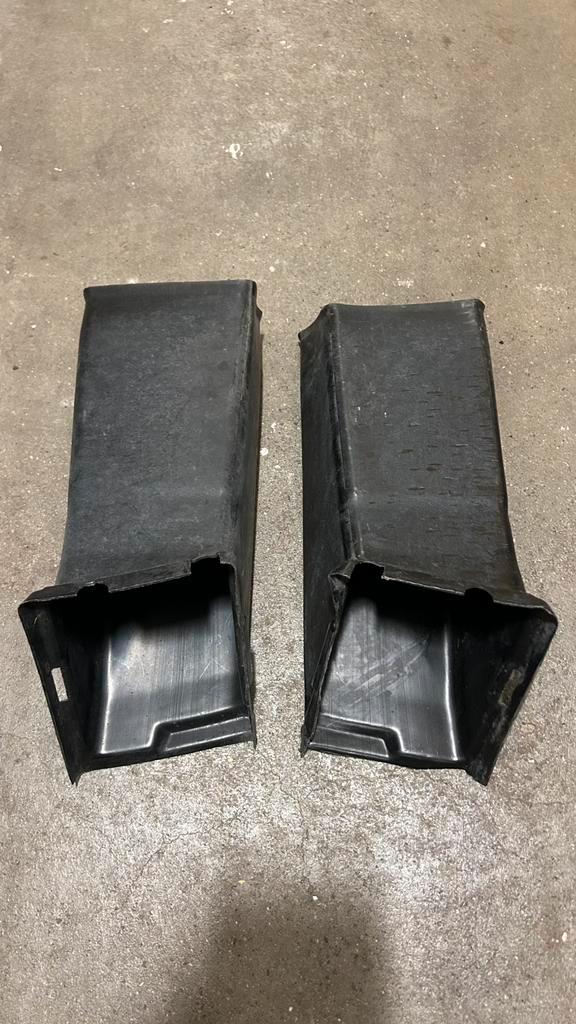 Bmw E36 Luchtgeleiders bumper. Links&Rechts, Auto-onderdelen, Remmen en Aandrijving, BMW, Gebruikt, Ophalen of Verzenden