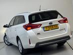 Toyota Auris Touring Sports 1.8 Hybrid Lease Panoramadak Nav, Euro 5, Gebruikt, Zwart, Wit