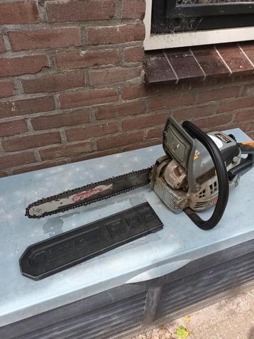 Kettingzaag  beschikbaar voor biedingen