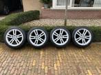 17 inch velgen + Michelin winterbanden voor BMW 1, serie F40, Ophalen, Gebruikt, Banden en Velgen, 17 inch