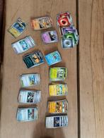 200 pokemon kaarten, Hobby en Vrije tijd, Verzamelkaartspellen | Pokémon, Verzenden, Zo goed als nieuw