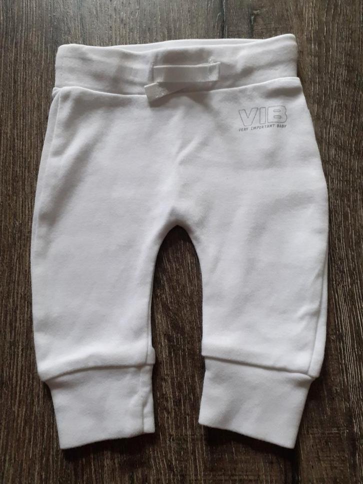 VIB jongens broekje met boordjes, maat 0-3 maanden, Kinderen en Baby's, Babykleding | Maat 50, Zo goed als nieuw, Jongetje, Broekje